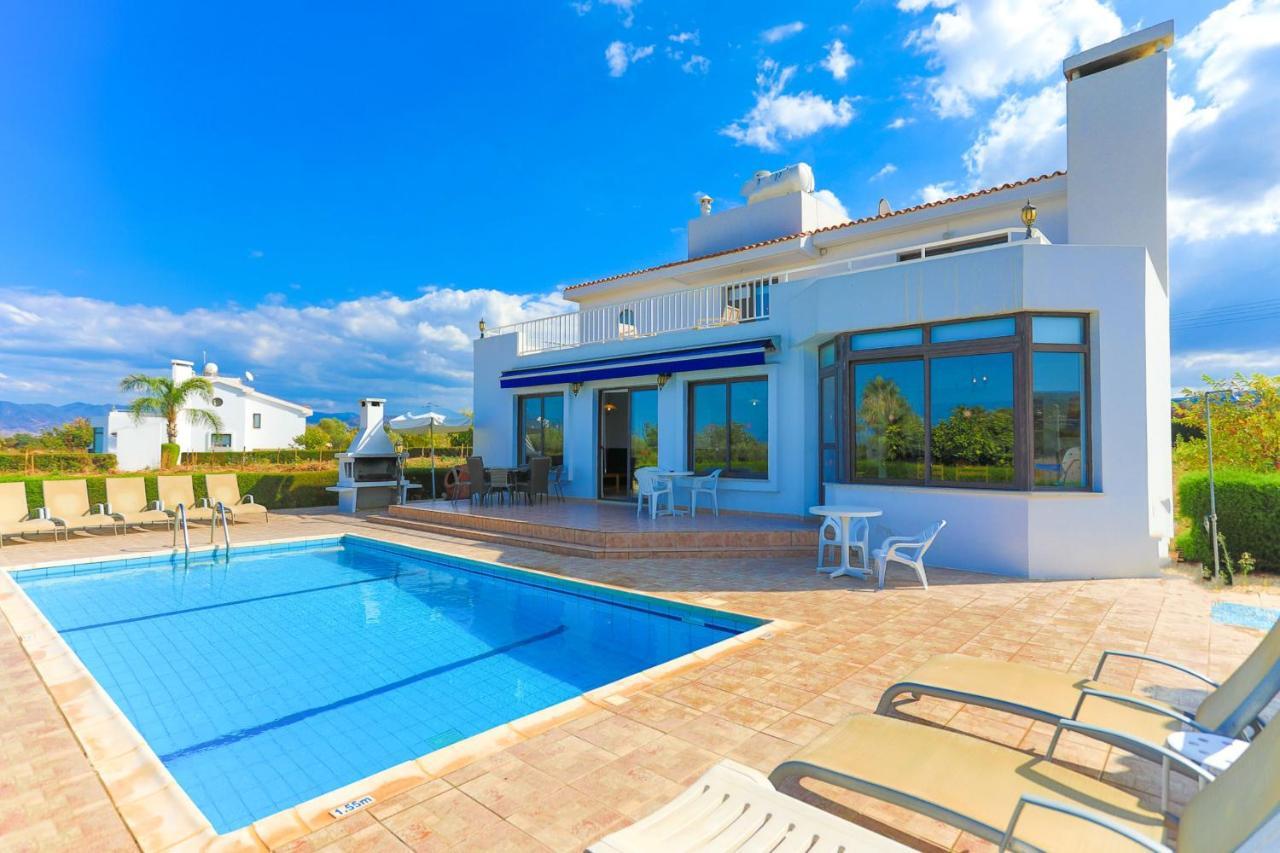 Villa Stavriella Lachi Buitenkant foto