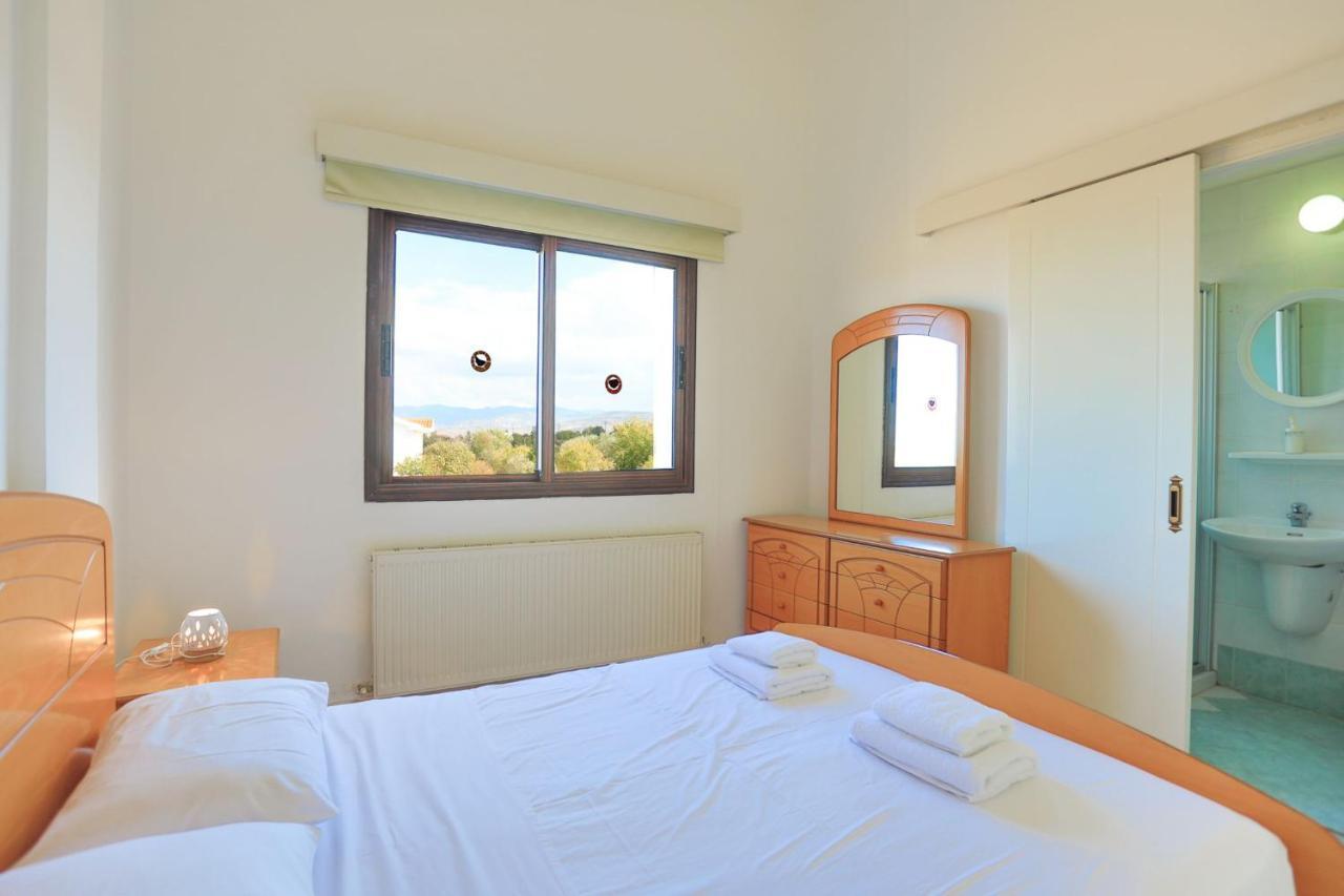 Villa Stavriella Lachi Buitenkant foto